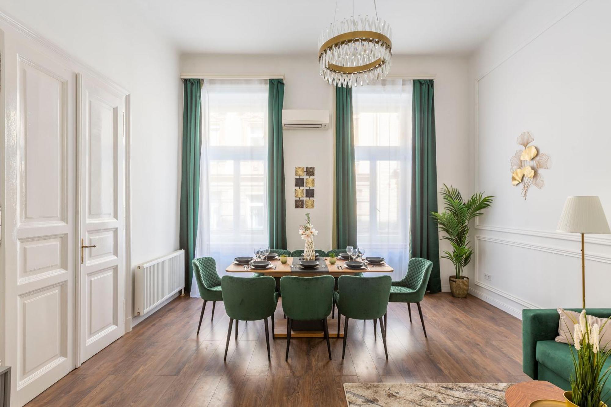 Luxurious Prestige Residence Next To The New York Cafe Budapest Eksteriør bilde